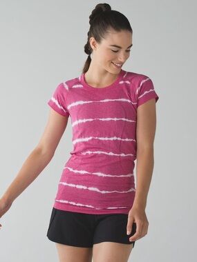 Lululemon Swiftly tech short sleeve crew t-shirt - Cranberry